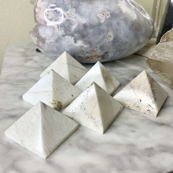 Scolecite Pyramids
