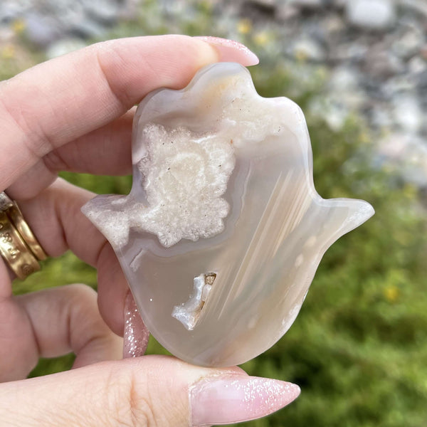 Flower Agate Hand of Fatima carving