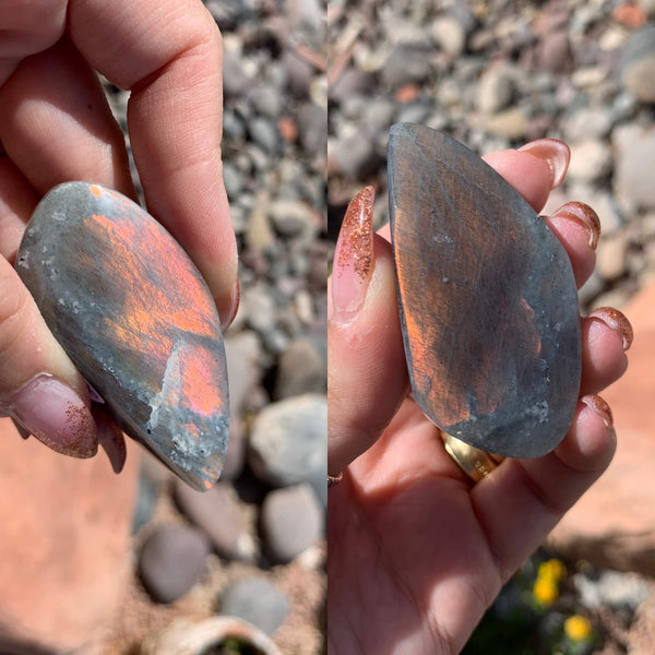 Sunset Labradorite Pocket Stones