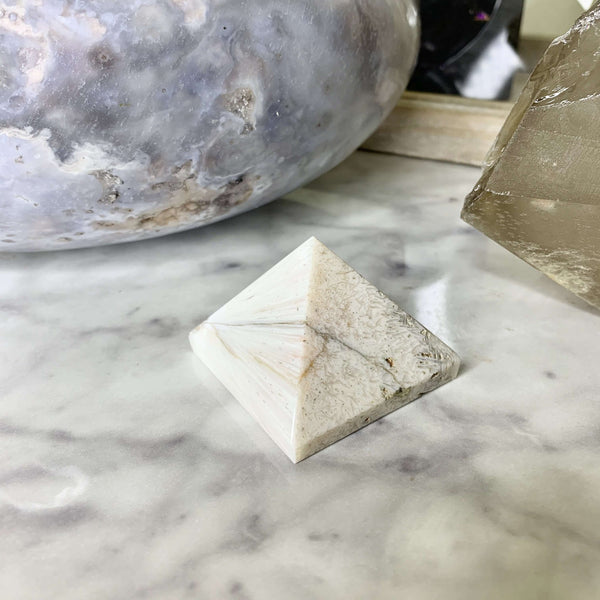 Scolecite Pyramids
