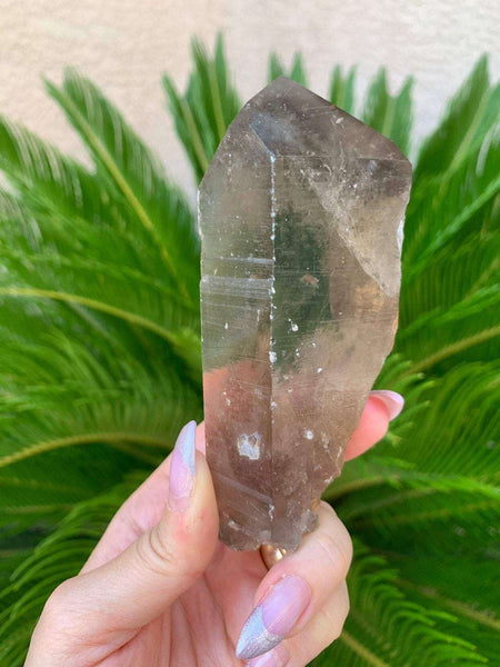 Smoky quartz point